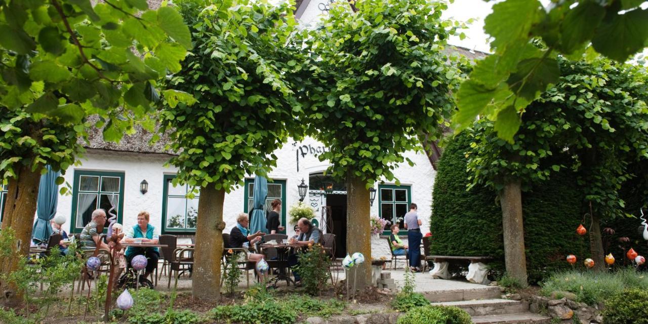 Hotel, Restaurant, Cafe Pharisaeerhof - Nordseeurlaub Mit Hund Nordstrand Exterior photo